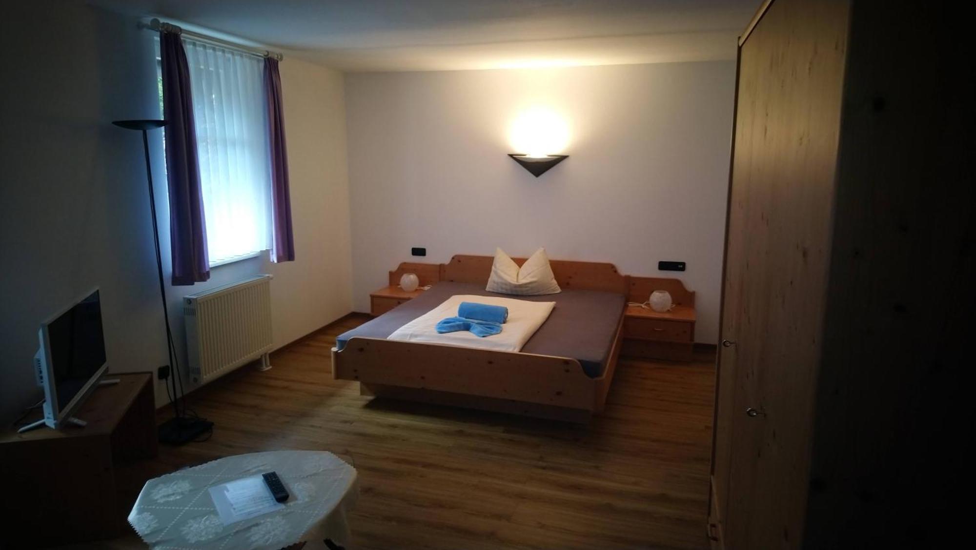 Hotel Waldhaus Romhild Kültér fotó